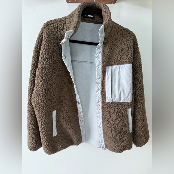 Express OVERSIZED Cozy Button Down Teddy Fleece Jacket - Picture 1 of 5